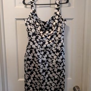 Women's black and white dress